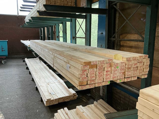 Vuren geschaafd 38x89x4200 mm (66x) - afbeelding 1 van  7