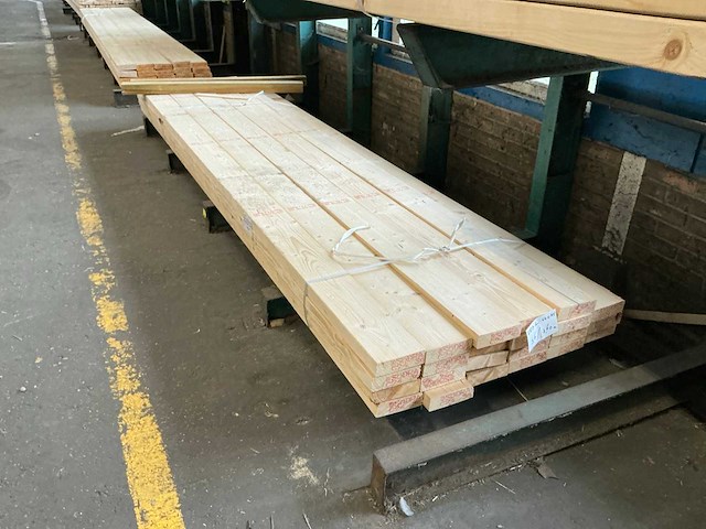 Vuren geschaafd 44x145x3600 mm (43x) - afbeelding 1 van  7