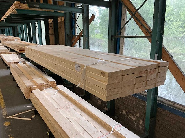 Vuren geschaafd 45x145x2700 mm (25x) - afbeelding 1 van  7