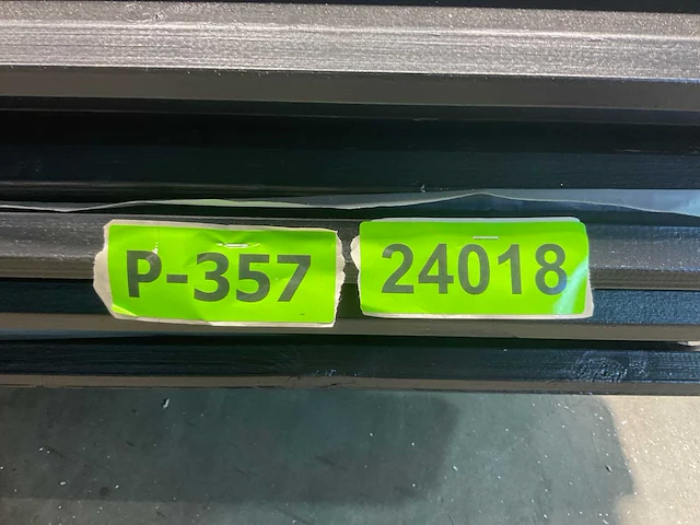 Vuren gevelbekleding buitenhoek zwart 305x8,5x3,2 cm (94x) - afbeelding 7 van  8