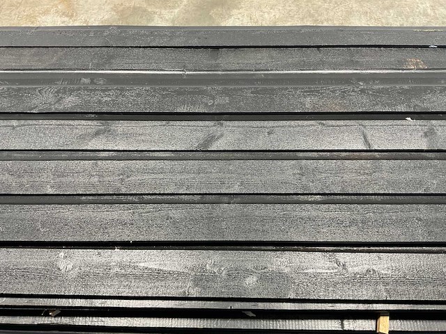 Vuren gevelbekleding channel sliding zwart 305x18x1,8 cm (28x) - afbeelding 4 van  11