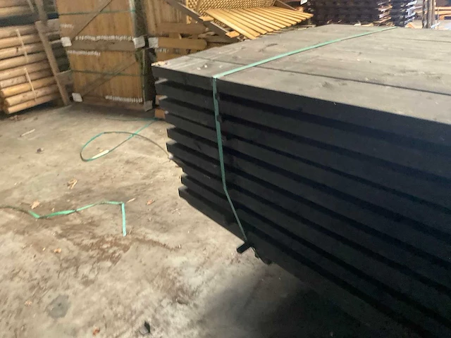 Vuren gording geschaafd zwart gespoten - 500x16x4,5 cm (2x) - afbeelding 6 van  7