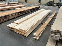 Vuren hout 340x40mm (19x) - afbeelding 1 van  4