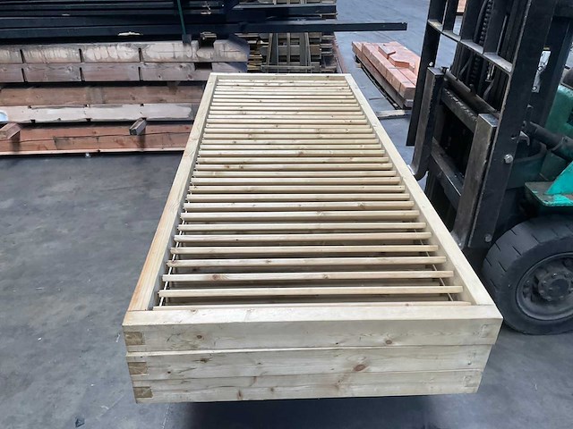 Vuren lamellenscherm geïmpregneerd - 224x89 cm (3x) - afbeelding 1 van  13