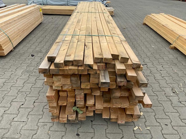 Vuren ligger 4200/4500x70x45mm ca 150 stuks - afbeelding 3 van  9