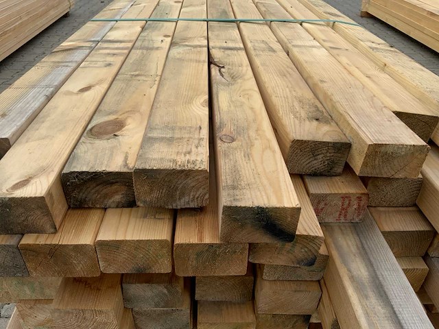 Vuren ligger 4200/4500x70x45mm ca 150 stuks - afbeelding 7 van  9