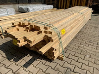 Vuren ligger 4200x70x45mm (150x) - afbeelding 1 van  7