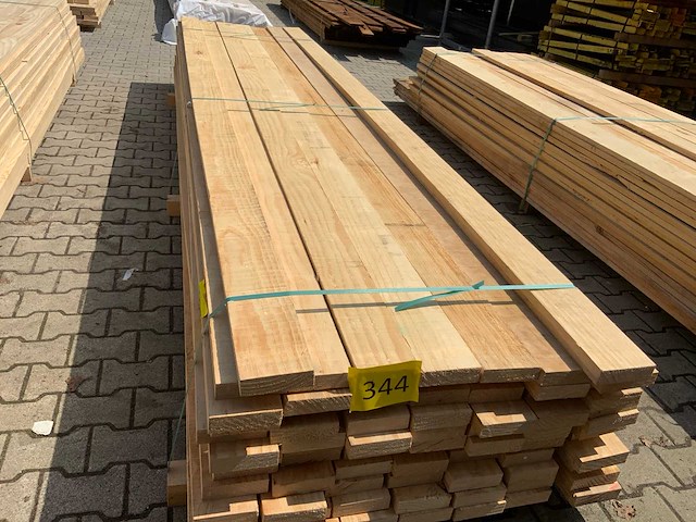 Vuren ligger 4260x130x40mm (79x) - afbeelding 2 van  7