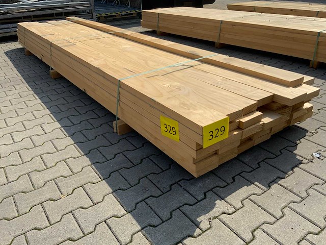 Vuren ligger 4260x145x40mm (44x) - afbeelding 1 van  1