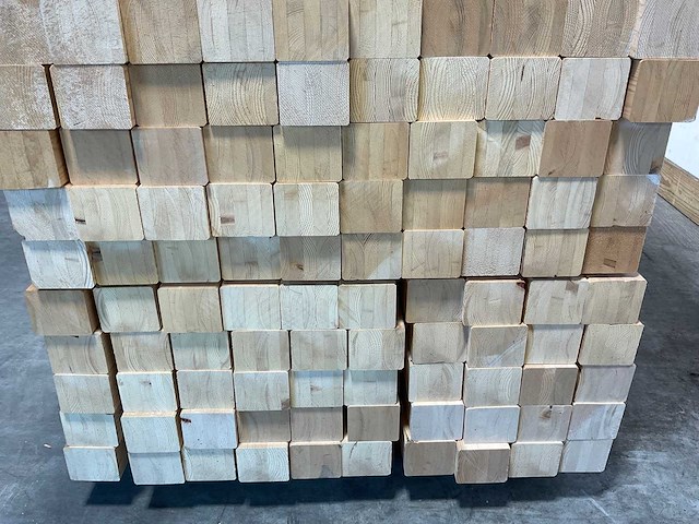 Vuren metselprofiel onbehandeld 295x7,6x6,6 cm (40x) - afbeelding 3 van  3