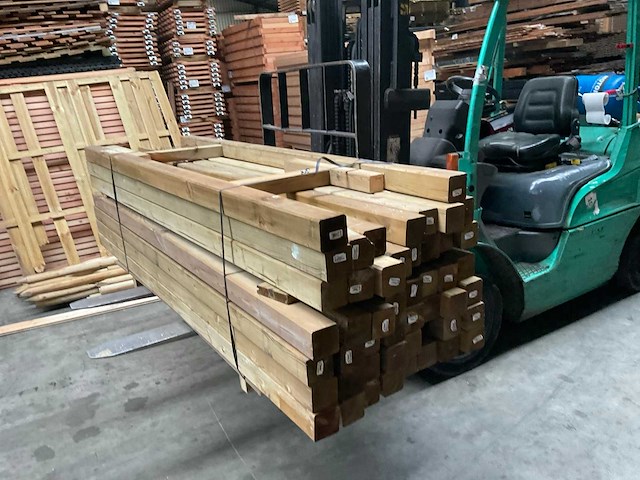 Vuren paal geïmpregneerd - 240x8,8x8,8 cm (24x) - afbeelding 1 van  7