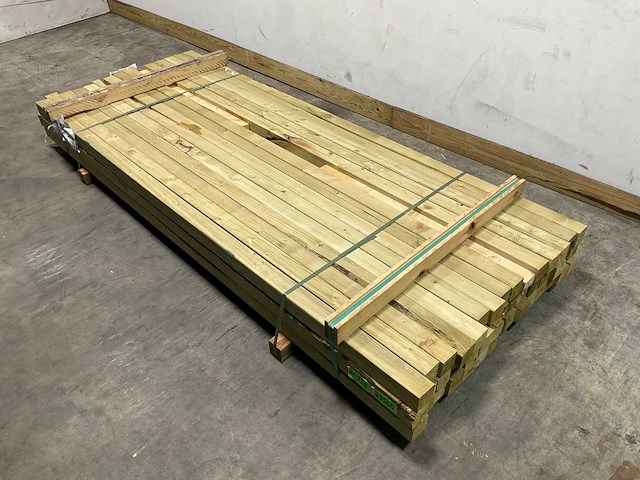 Vuren paal geschaafd - 270x7x7 cm (79x) - afbeelding 1 van  8