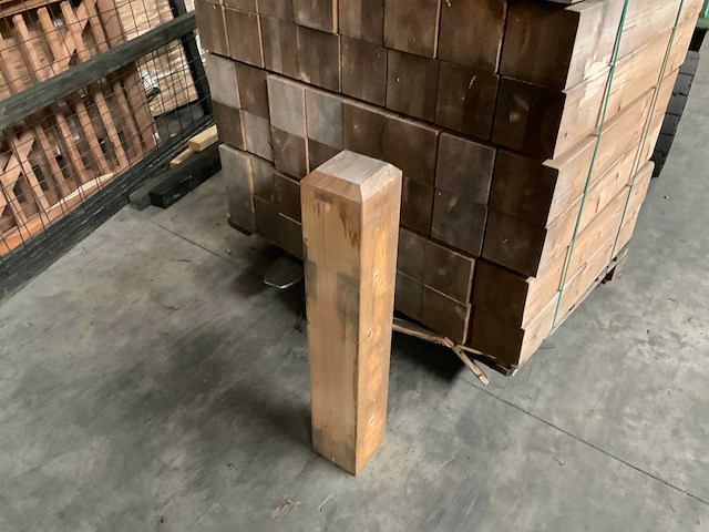 Vuren paal geschaafd - 80x13x13 cm (56x) - afbeelding 1 van  7