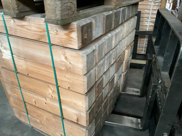 Vuren paal geschaafd - 80x13x13 cm (56x) - afbeelding 7 van  7