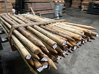 Vuren paal rond, geïmpregneerd en gepunt - 250x6x6 cm (66x) - afbeelding 12 van  12