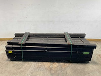 Vuren paal verlijmd zwart 300x12x12 cm (13x) - afbeelding 2 van  7