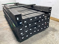 Vuren paal verlijmd zwart 300x12x12 cm (13x) - afbeelding 3 van  7