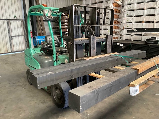 Vuren paal zwart gespoten - 250x14x14 cm (3x) - afbeelding 1 van  10