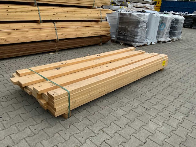 Vuren plank 3050x145x45mm (39x) - afbeelding 1 van  9