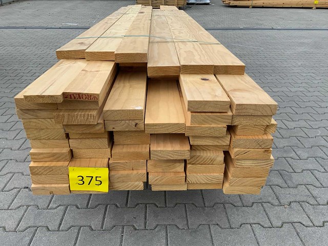 Vuren plank 3060 tot 4880mm (80x) - afbeelding 1 van  2