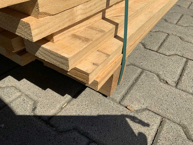Vuren plank 3600x100x25mm / vuren balk 4250x100x50mm (95x) - afbeelding 5 van  5