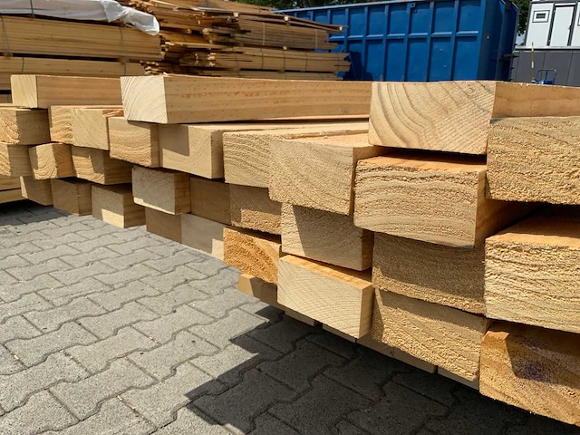 Vuren plank 3665-4885x100x55mm (103x) - afbeelding 8 van  8