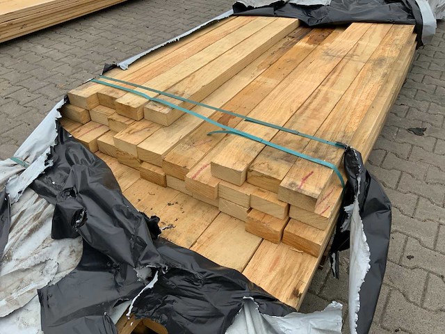 Vuren plank 3670 tot 4280mm (55x) - afbeelding 5 van  12