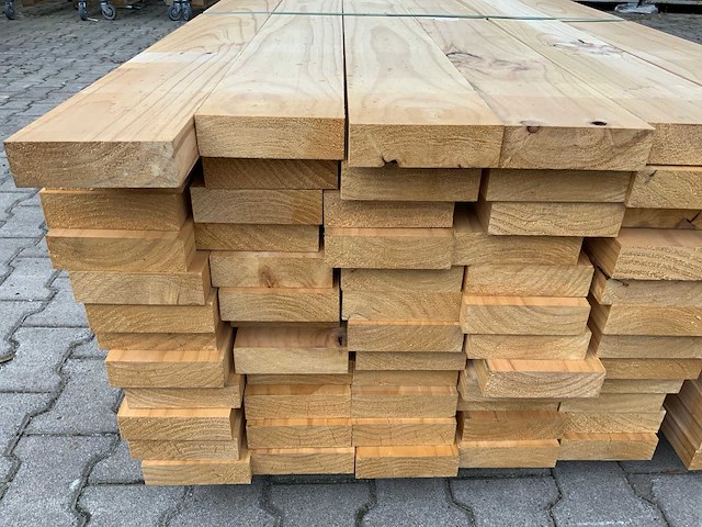 Vuren plank 3670x145x45mm (72x) - afbeelding 4 van  10