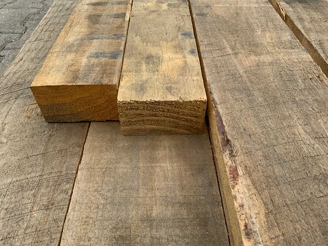 Vuren plank 3750/4250mm (21x) - afbeelding 5 van  5
