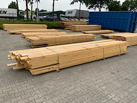 Vuren plank 3800 tot 5100x120x28mm ca 130 stuks - afbeelding 1 van  9