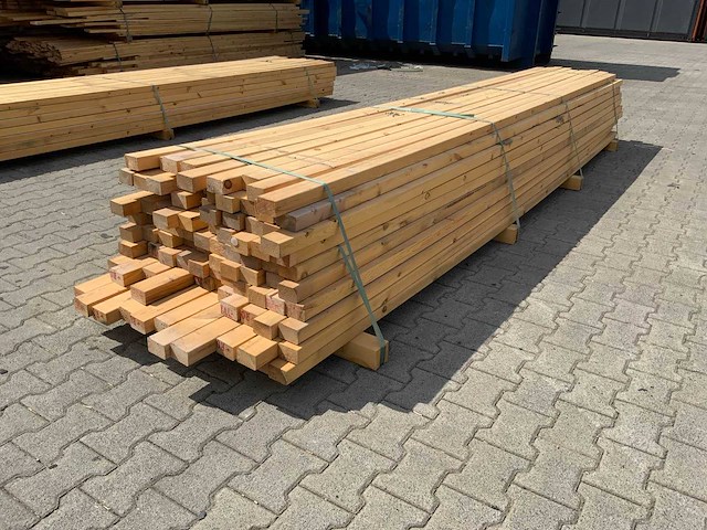 Vuren plank 4200x70x50mm 109st nieuw - afbeelding 1 van  1