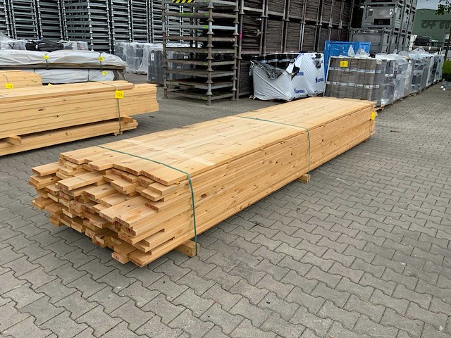 Vuren plank 4500/4800x120x28mm (136x) - afbeelding 1 van  9