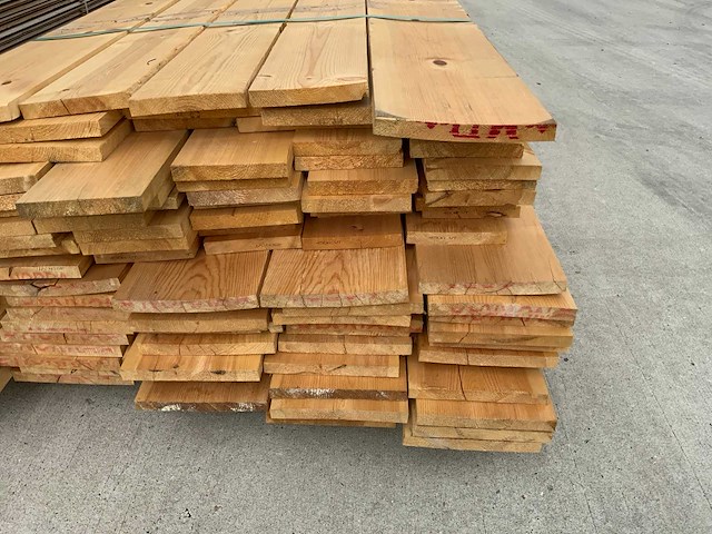 Vuren plank 4600 tot 5500mm (100x) - afbeelding 7 van  9