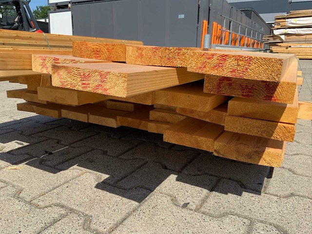 Vuren plank 4800-5400x120x30mm (64x) - afbeelding 6 van  7