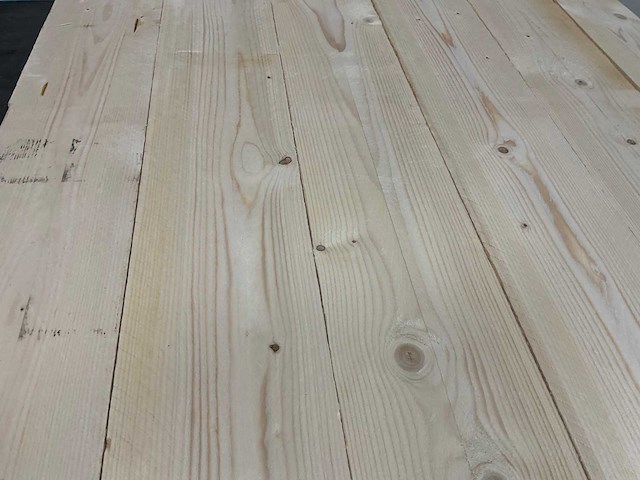 Vuren plank 540x17,5x2,2 cm (60x) - afbeelding 1 van  2
