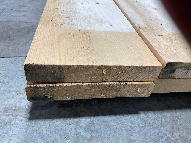 Vuren plank 640x23,5x4 cm (8x) - afbeelding 4 van  5