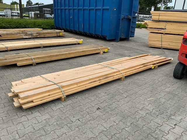 Vuren plank ca 4900mm (24x) - afbeelding 1 van  8