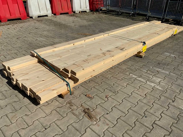 Vuren plank en balkjes mix tot 4880mm (46x) - afbeelding 1 van  4