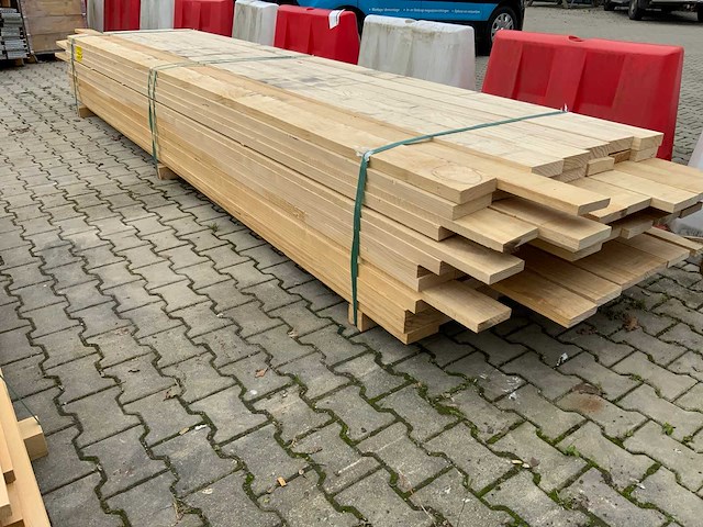 Vuren plank en ligger mix vanaf 4260 tot 5000mm (95x) - afbeelding 3 van  7