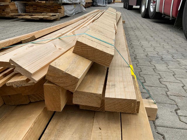 Vuren plank en ligger mix vanaf 4260 tot 5000mm (95x) - afbeelding 5 van  8