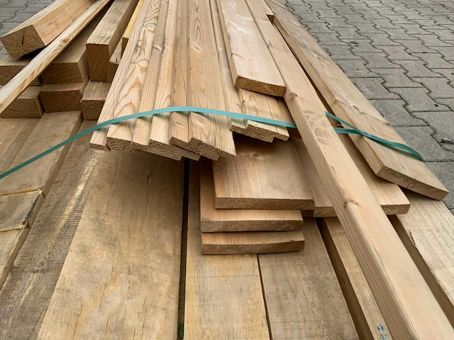 Vuren plank en ligger mix vanaf 4260 tot 5000mm (95x) - afbeelding 8 van  8