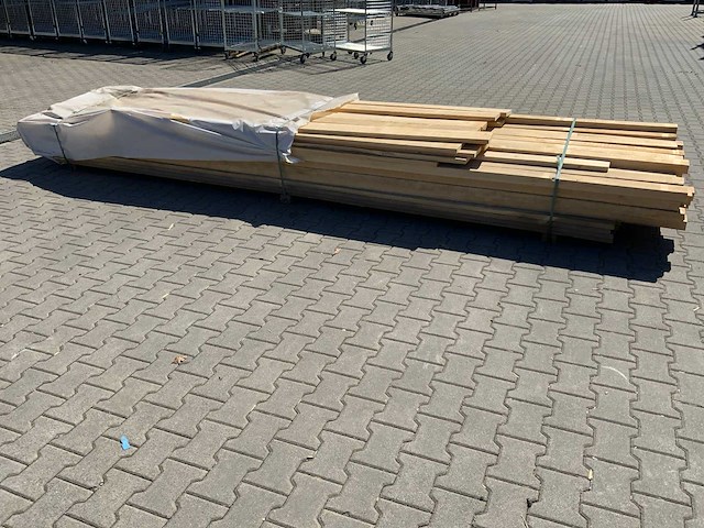 Vuren plank en vuren balk mix (96x) - afbeelding 2 van  10