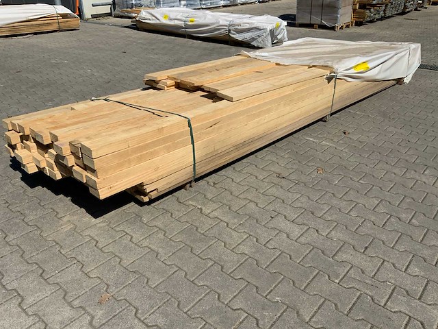 Vuren plank en vuren balk mix (96x) - afbeelding 1 van  8