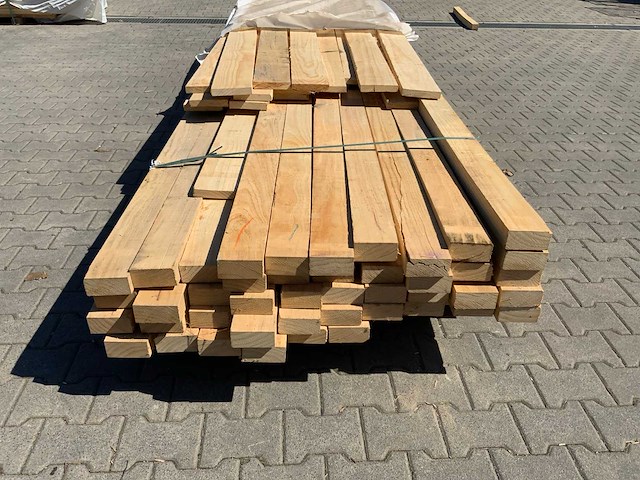 Vuren plank en vuren balk mix (96x) - afbeelding 9 van  10