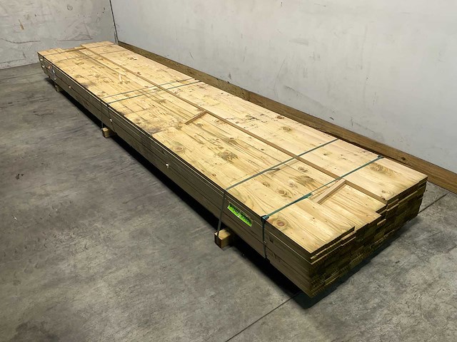 Vuren plank geschaafd - 480x9,5x2,8 cm (94x) - afbeelding 1 van  9