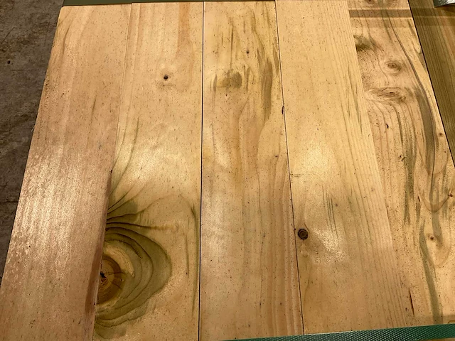 Vuren plank geschaafd - 480x9,5x2,8 cm (94x) - afbeelding 5 van  9
