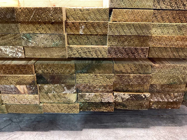 Vuren plank geschaafd - 480x9,5x2,8 cm (94x) - afbeelding 8 van  9