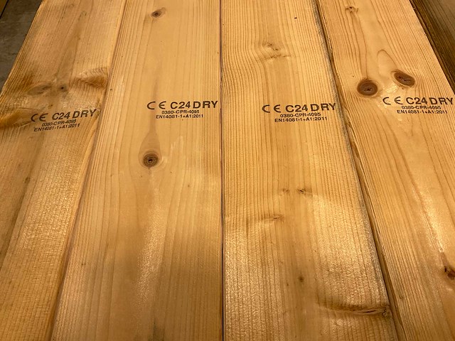 Vuren plank geschaafd - 540x12x3,8 cm (50x) - afbeelding 3 van  6