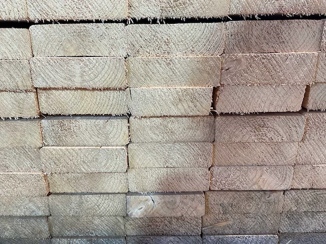 Vuren plank geschaafd - 540x12x3,8 cm (50x) - afbeelding 6 van  8