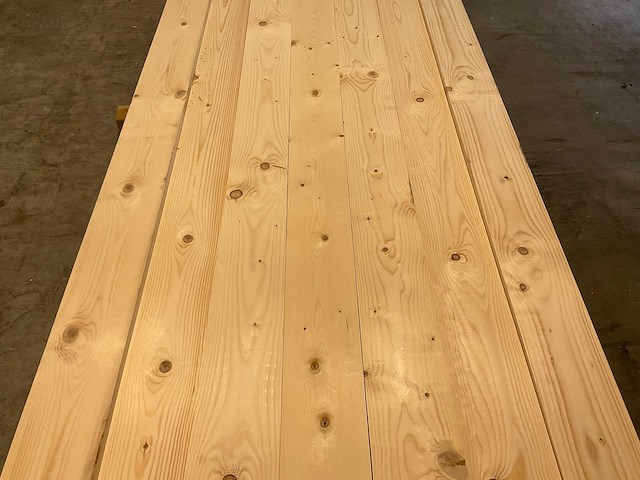 Vuren plank geschaafd 540x15x2 cm (30x) - afbeelding 1 van  2